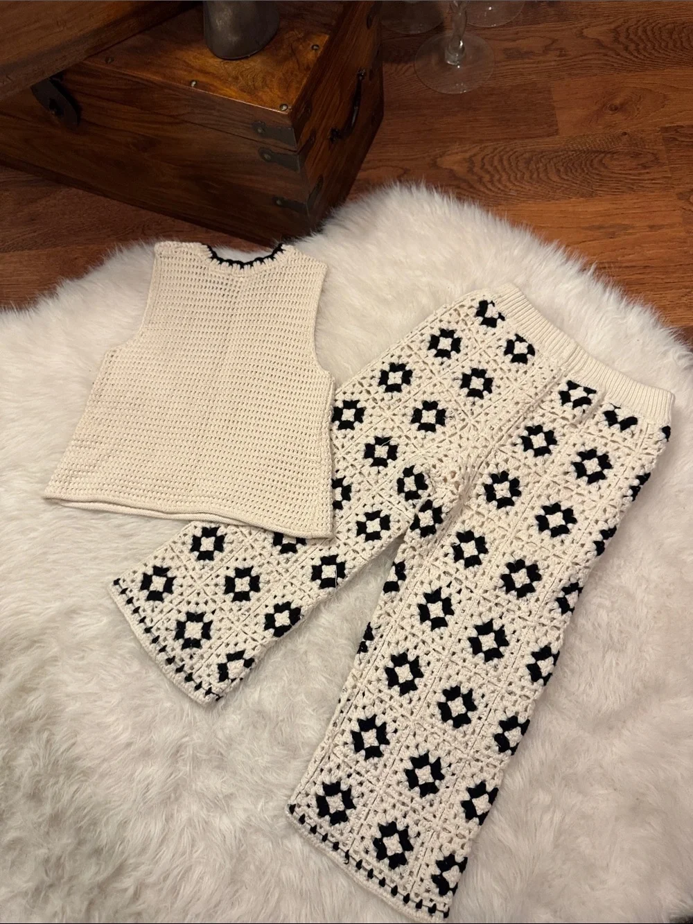 Zara Crochet Knit 2 Piece Set Top and Bottom Size 3 Years /CM 98 pre-owned